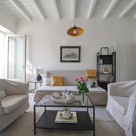 Dream House - Private Terrace W Stunning Isola - Parking Διαμέρισμα